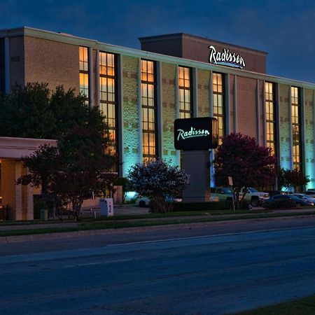 Radisson Hotel Louisville North Jeffersonville Exterior foto